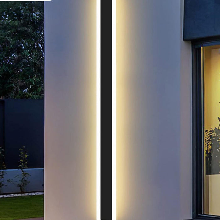 Modern Outdoor LED Wall Light – 24W Warm White, IP65 Waterproof, Matte Black, 100cm Sleek Wall-Mounted Fixture for Garden & Patio